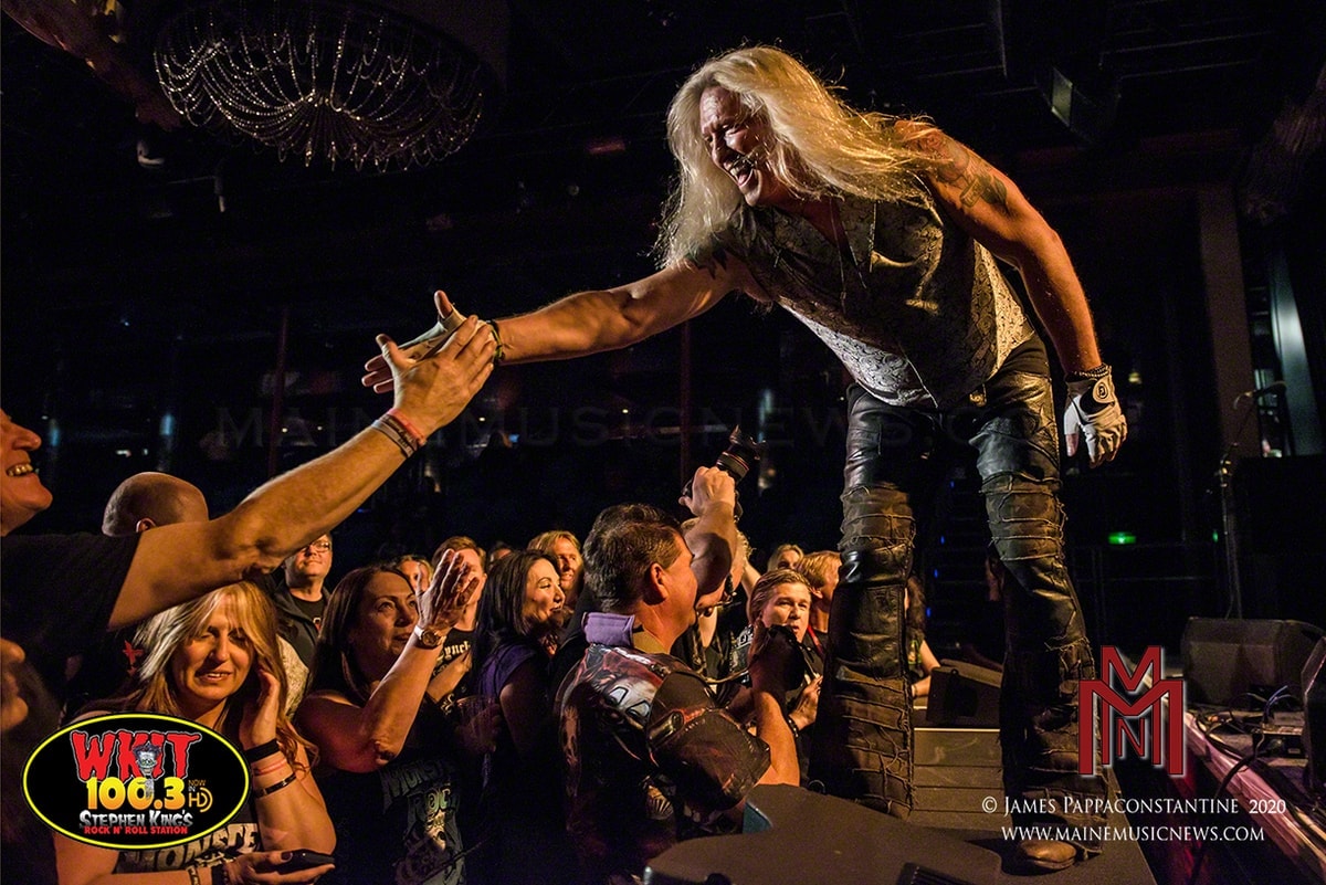 Read more about the article Heavy Pettin’ – Monsters Of Rock Cruise – 02/28/20